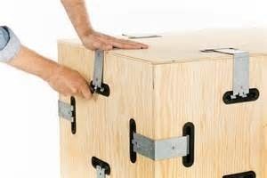 OEM कस्टम शीट मेटल स्टैम्पिंग क्रेट क्लिप स्प्रिंग क्लिप लकड़ी के बॉक्स को फिक्स करने के लिए पुनः प्रयोज्य और टिकाऊ क्लिप